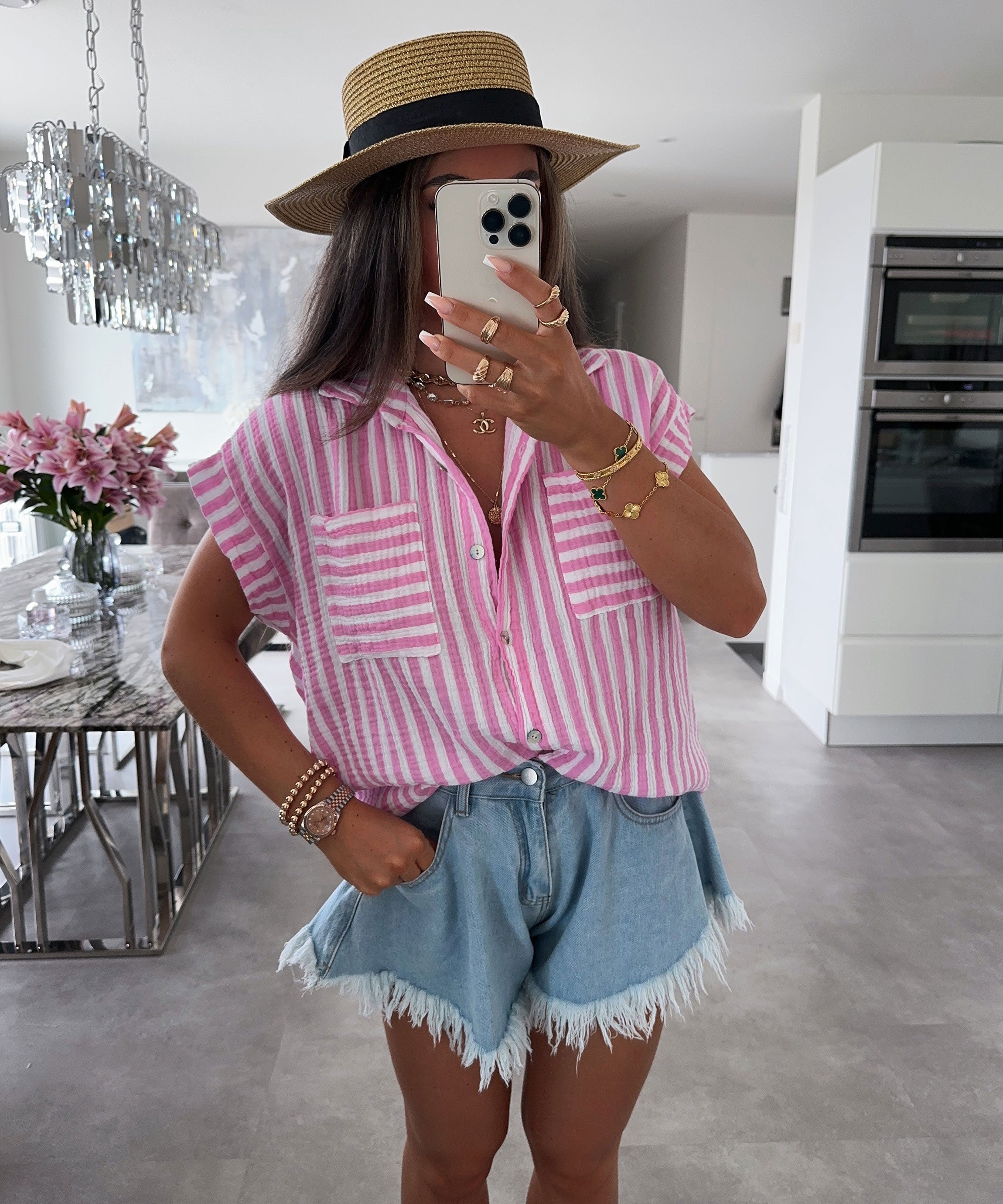 DenimFit™️ – Tidlösa jeansshorts för en avslappnad och stilfull look!